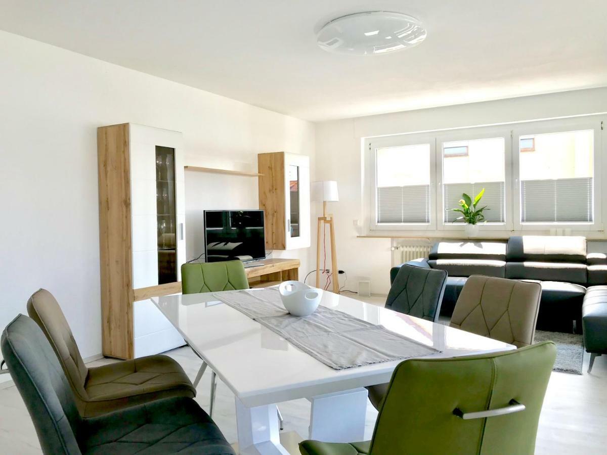 Apartamento Haus Mozartstrasse Mutlangen Exterior foto