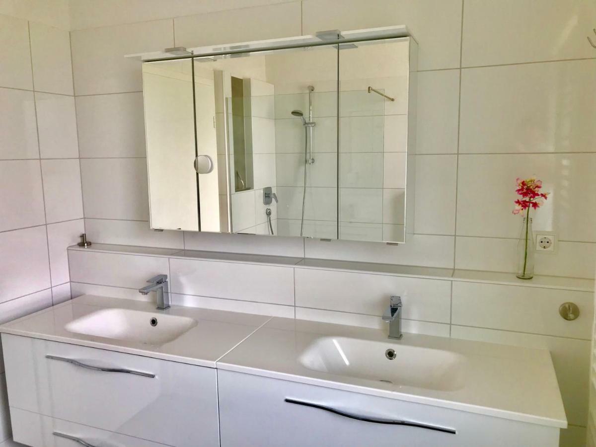 Apartamento Haus Mozartstrasse Mutlangen Exterior foto